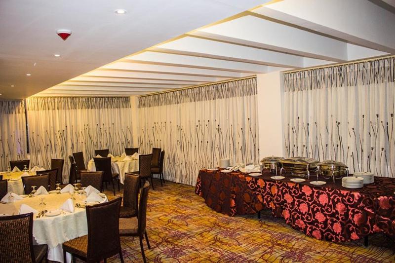 Hotel Bengal Canary Park Dhaka Exterior photo